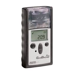Cl2, CO, H2, H2S, HCN, NH3, NO2, O2, PH3 or SO2 detector Industrial Scientific Gasbadge Pro